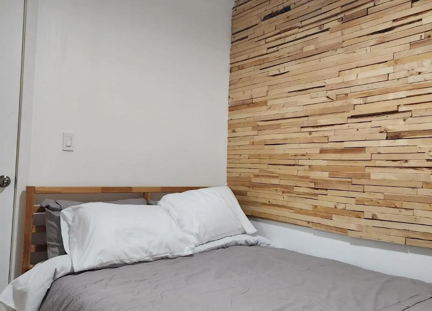 דירות YYC 2-Bed House For Downtown, Stampede & Mountains