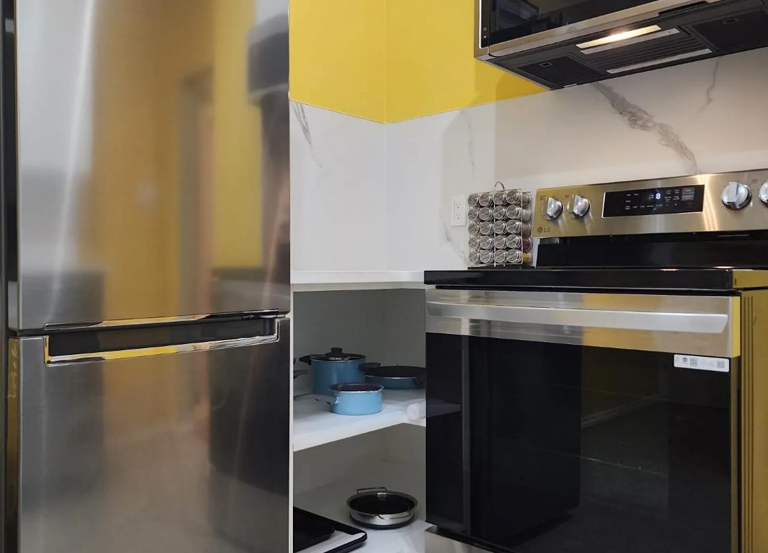 דירות YYC 2-Bed House For Downtown, Stampede & Mountains קנדה