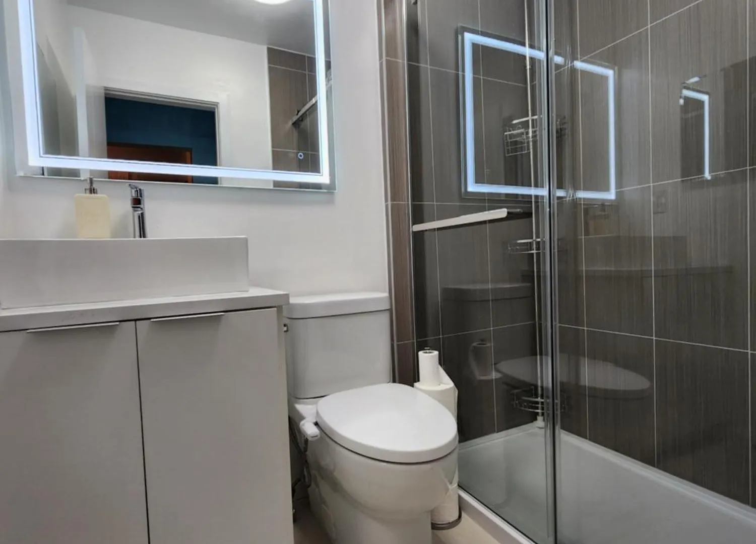 Ferienwohnung 2-Bed House For Downtown, Stampede & Mountains YYC 0*,  Kanada